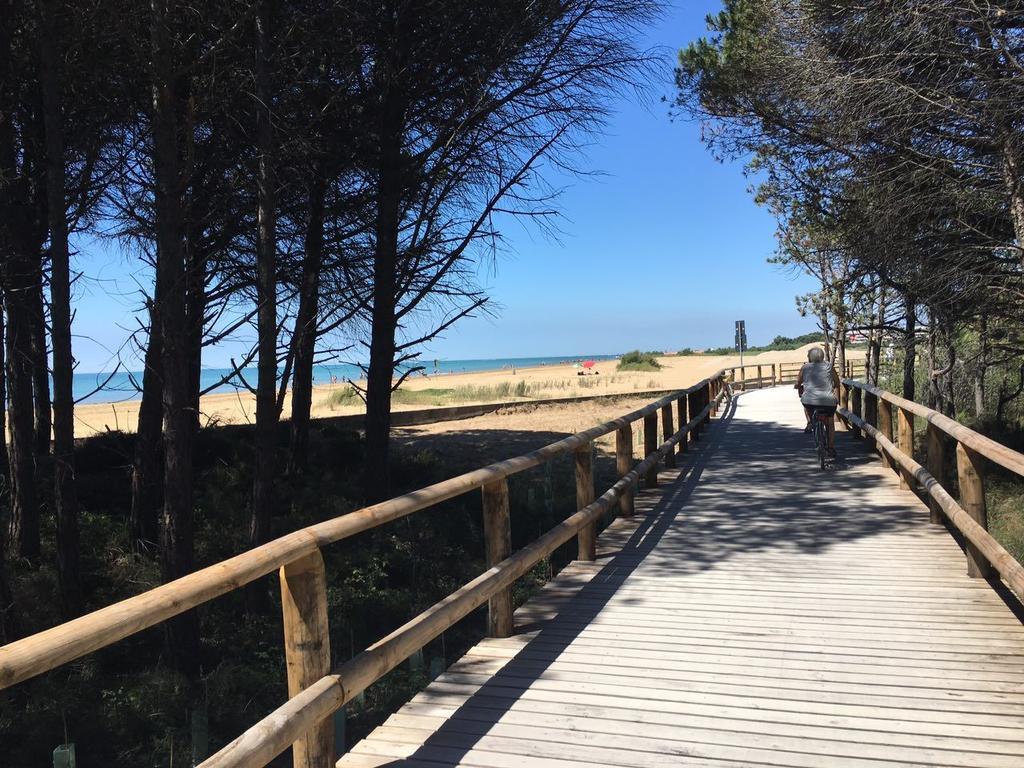 Appartamenti Narcisi Bibione Exteriör bild
