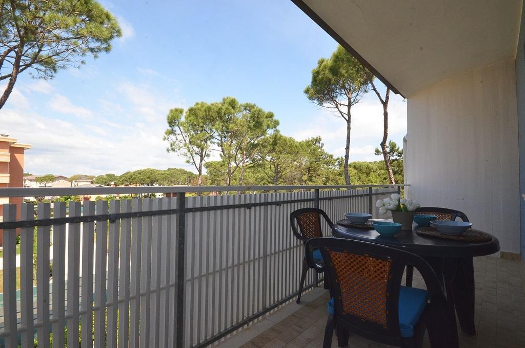 Appartamenti Narcisi Bibione Exteriör bild